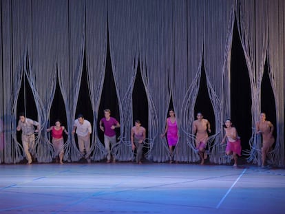 Un momento de &#039;Rain&#039;, de Anne Teresa de Keersmaeker.