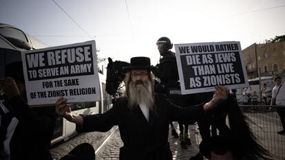 Manifestación de judíos ultraortodoxos contra el alistamiento, el pasado mayo en Jerusalén.