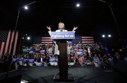 Clinton, ante sus seguidores en Miami