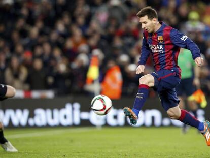 Messi aprofita un rebuig d'Oblak per fer el gol del Barça.