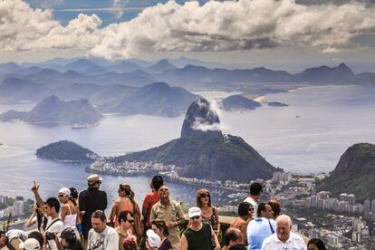 El Pan de Azucar y la bah&iacute;a de Guanabara.