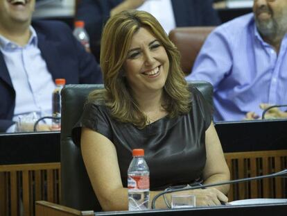 Susana D&iacute;az, durante la sesi&oacute;n de control en el Parlamento este jueves.