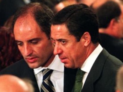 Camps y Zaplana en un tenso encuentro en 2003.