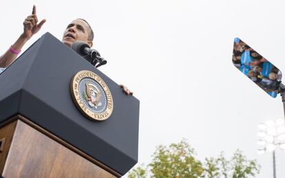 El presidente Obama durante su mitin este viernes en Virginia, otro de los Estados clave que espera ganar. 
