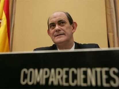 Ignacio Astarloa, ex secretario de Estado de Seguridad, durante su comparecencia ante la Comisión de Investigación del 11-M.
