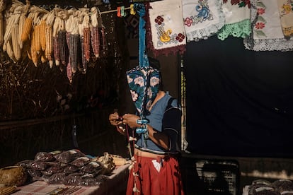 Una mujer wixárika en Nayarit, en marzo de 2023.