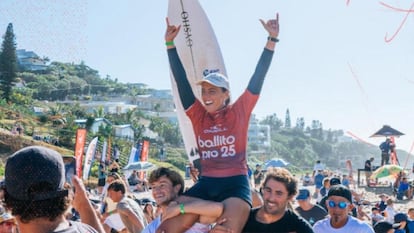 La surfista española Nadia Erostarbe gana el Ballito Pro 2025 y se acerca a las mejores del mundo.