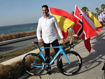 Rub&eacute;n Plaza posando en Jaffa al sur de Tel Aviv.