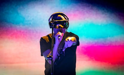 Guille Milkyway, creador de La Casa Azul, durante una de sus actuaciones en directo.