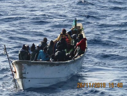 El bote de Mody Cissoko antes de ser rescatado el pasado 26 de noviembre.