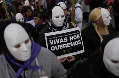 "Vivas nos queremos", una de las consignas más escuchadas en la marcha.