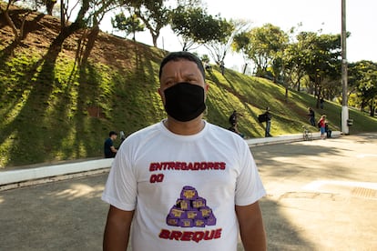 Diógenes Silva de Souza, 43 anos. durante ato em São Paulo.