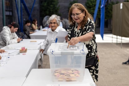 Votaciones en Santiago, Chile, el 24 de Noviembre de 2024.