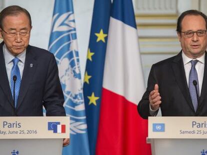 El presidente de Francia, François Hollande, y el secretario general de Naciones Unidas, Ban Ki-moon, en la conferencia de prensa tras su encuentro en París.