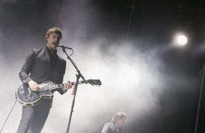 El vocalista Paul Banks de la banda Interpol.