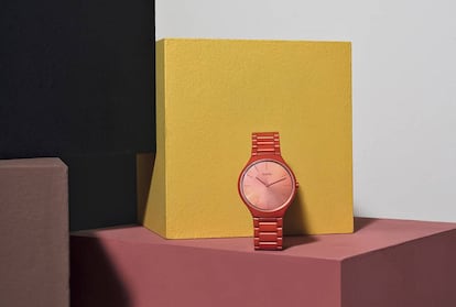 Ultraplanos y con la corona circular, los nuevos Rado True Thinline Les CouleursTM Le Corbusier están realizados en cerámica mate de alta tecnología, un material suave y ligero que sin embargo dificulta la consecución de colores uniformes.