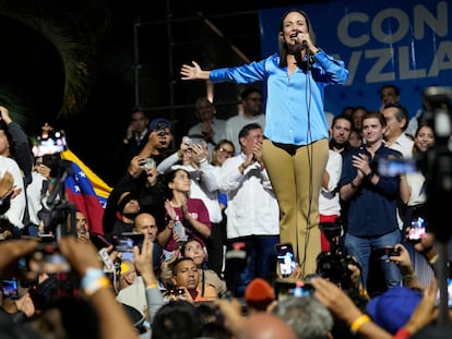 María Corina Machado, el año pasado, durante un acto con seguidores.