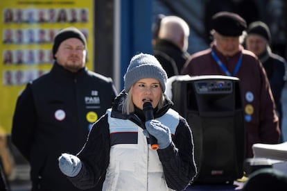 La líder del Partido de los Finlandeses, Rikka Purra, el sábado en un mitin en Vantaa, en el área metropolitana de Helsinki.