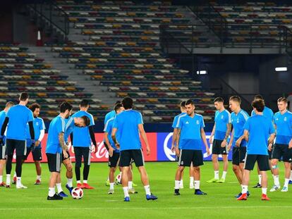 Los jugadores del Madrid, en el último entrenamiento.