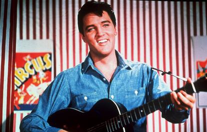 Elvis Presley en la película 'Roustabout (El trotamundos)' de 1964.