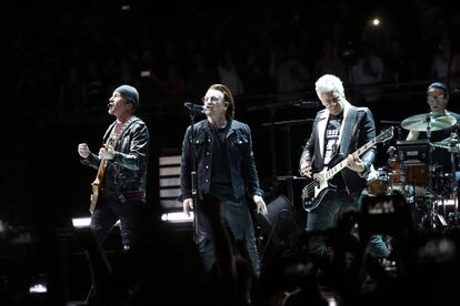 Concierto de U2 en el WiZink Center de Madrid. 