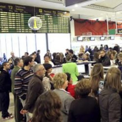 Pasajeros atrapados en Barajas el 3 de diciembre de 2010