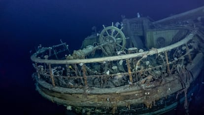 An image of the ‘Endurance’ taken by a submersible from the ‘Agulhas II.’