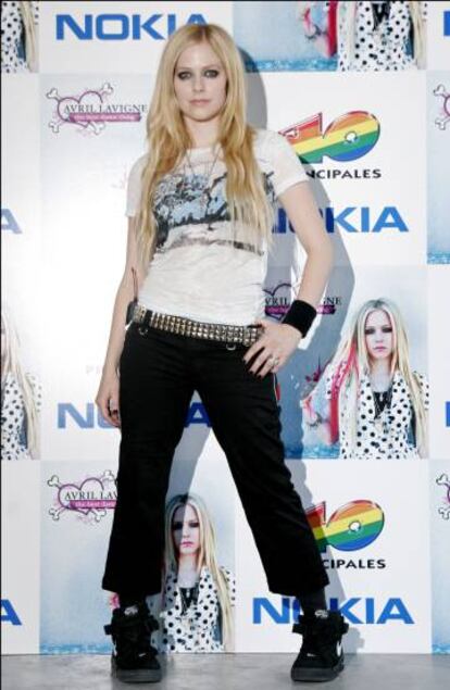 La cantante Avril Lavigne durante la promoción de su disco 'The best Damn Thing' en 2007.
