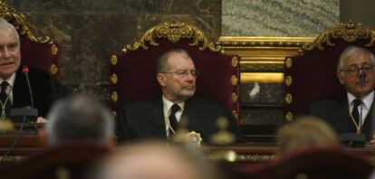 Juan Antonio Xiol, en la toma de posesi&oacute;n de cuatro magistrados del Tribunal Supremo.