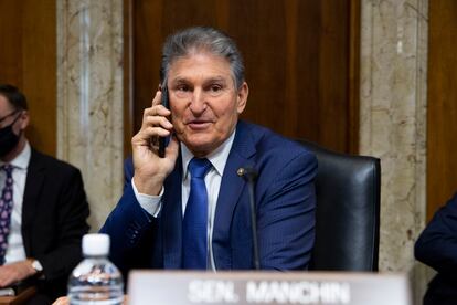 El senador demócrata Joe Manchin, este jueves en el Comité de Energía y Recursos Naturales.