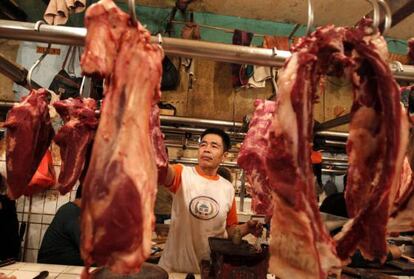 Um açougue chinês com carne importada do Brasil.