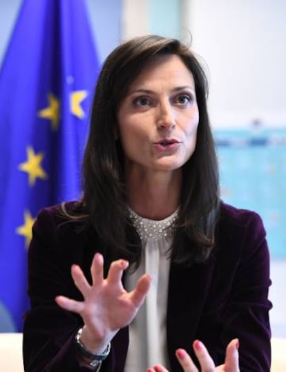 Mariya Gabriel, coautora del artículo, durante una entrevista con AFP en Bruselas el pasado marzo.