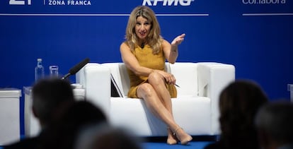 La vicepresidenta tercera y ministra de Trabajo y Economía Social, Yolanda Díaz, durante su intervención en las jornadas del Cercle d'Economía.