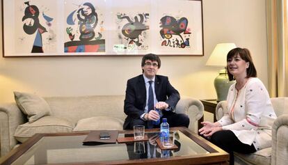 Carles Puigdemont amb la presidenta del Govern balear, Francina Armengol.
