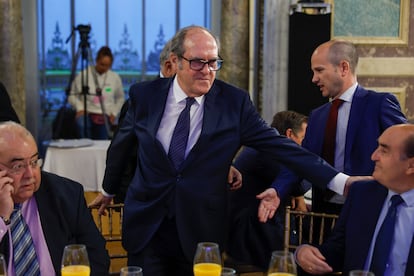 El defensor del pueblo, Ángel Gabilondo, a su llegada al desayuno informativo en el que ha participado este martes, en Madrid.