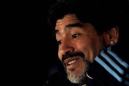 Diego Armando Maradona, en una conferencia de prensa en Pretoria.