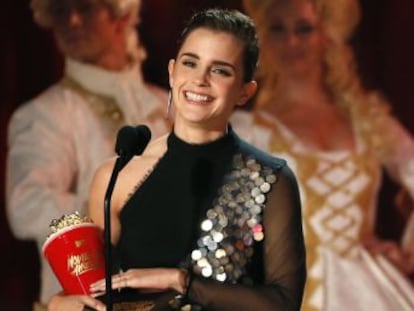  La actuación es sobre la habilidad de ponerte en los zapatos de otro , dice la actriz al recibir el MTV Movie Awards por su papel en ‘La Bella y la Bestia’