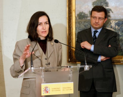 La ministra de Cultura, Angeles González- Sinde, durante su intervención en el acto de toma de posesión del nuevo director general del Instituto Nacional de la Cinematografía y las Artes Audiovisuales ( ICAA), Ignasi Guardans, durante un acto celebrado en Madrid.