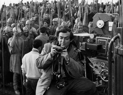 Stanley Kubrick, en el rodaje en Madrid en verano de 1959 de 'Espartaco'.