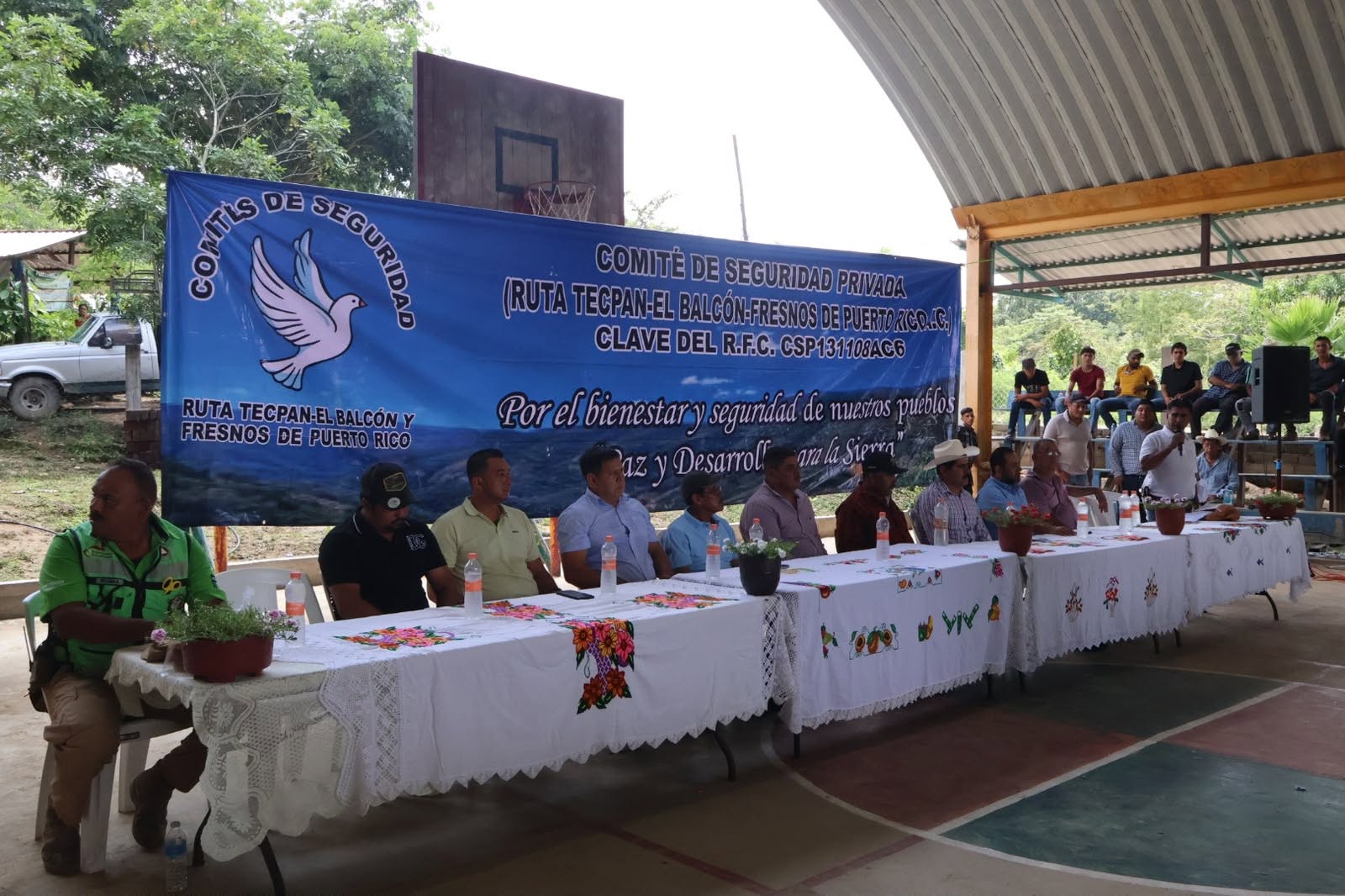 Un vídeo filtrado de un interrogatorio a cinco de los campesinos desaparecidos de Guerrero añade incertidumbre al caso