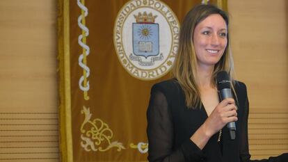 Annie Novak, en la Universidad Politécnica de Madrid. Mayo de 2017.