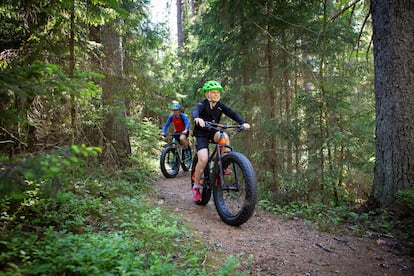 Recorrido en 'fatbike' por el parque nacional de Salla.