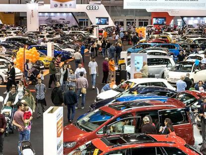 Feria de automóviles usados en Madrid.