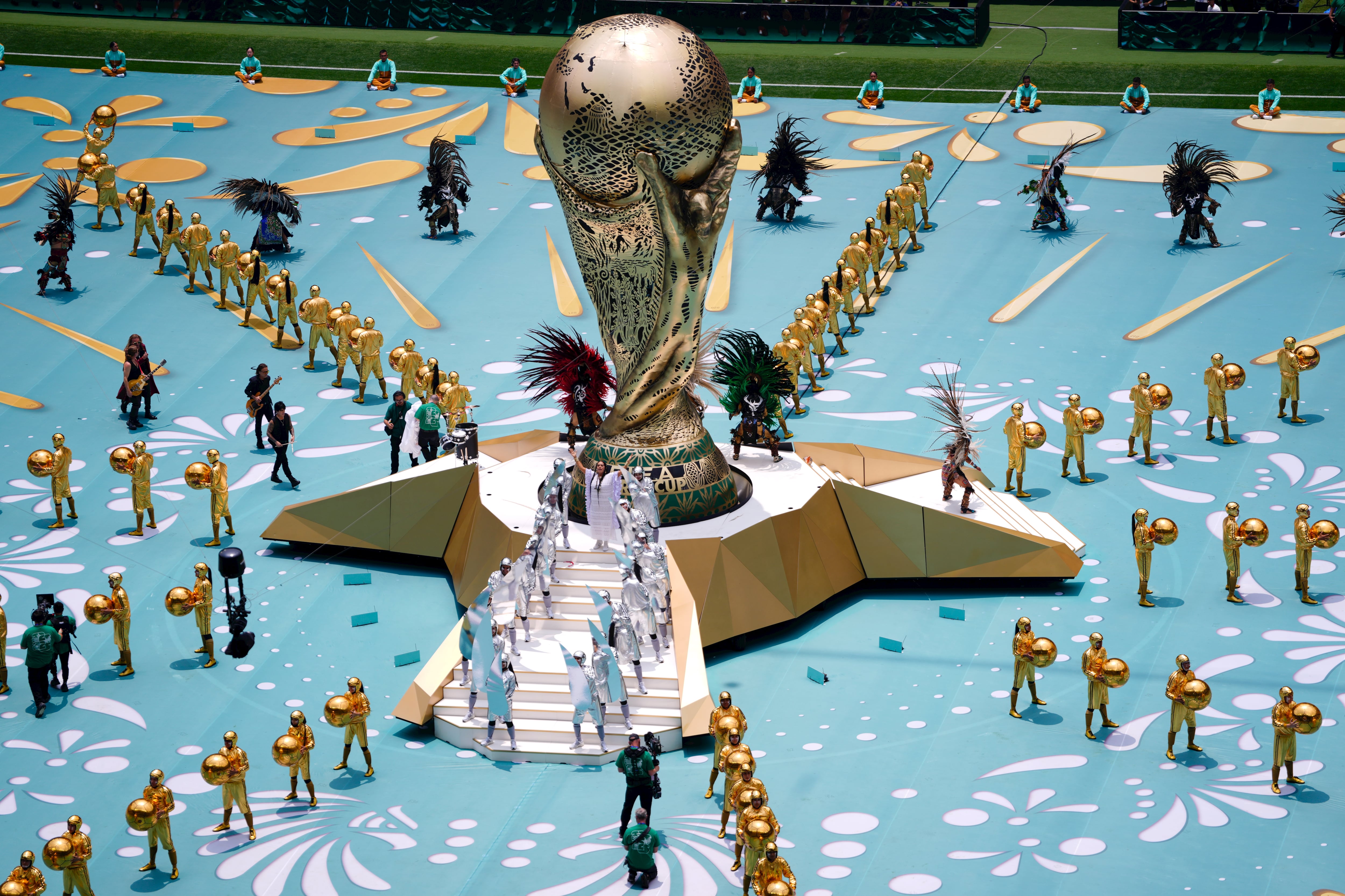 Una ceremonia neutra para un Mundial revuelto