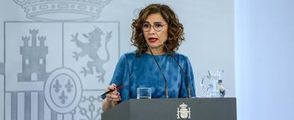 La portavoz del Gobierno y ministra de Hacienda, Maria Jesús Montero.