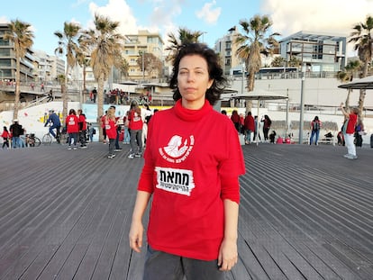 Ayelet Rishpón, el miércoles tras la manifestación contra la reforma judicial con motivo del Día Internacional de la Mujer, en Tel Aviv.