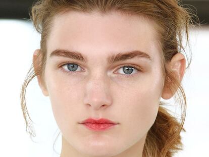 ¿Ha muerto la raya del ojo? 25 pruebas de que el ‘eyeliner’ ya no está tan de moda