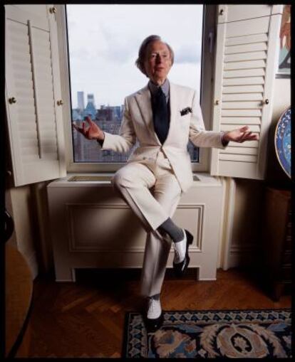 Tom Wolfe en 2004.