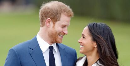 Enrique de Inglaterra y Meghan Markle el día del anuncio oficial de su compromiso.