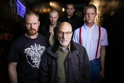 Patrick Stewart y sus acólitos, en 'Green Room'.